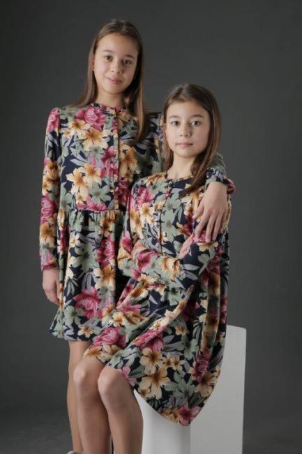 Girls dresses 1